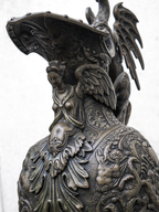 Jarrón Europeo en Bronce