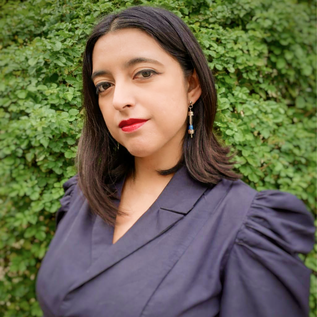 Retrato de Cecilia Matus, artista plástica contemporánea en Guadalajara México